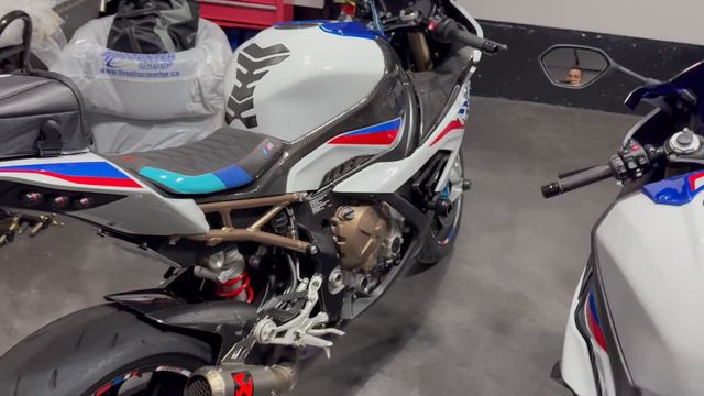 NEW Seats for BOTH S1000RR’s ! | Vlog 13