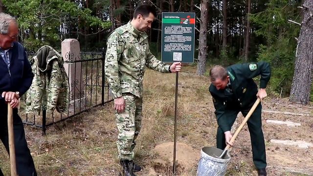 ивье новости На месте сожжённой деревни Юровские установили информационную табличку