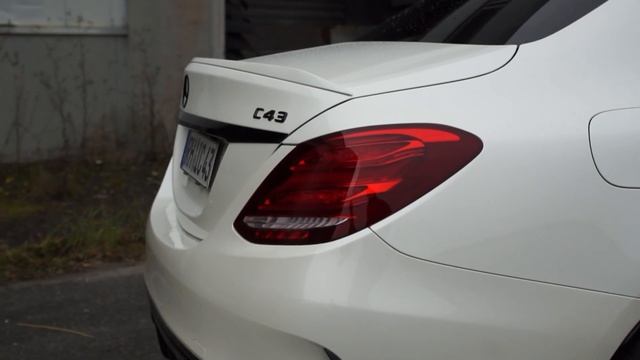 Erstes Video | Mercedes Benz C43 w205 Carporn
