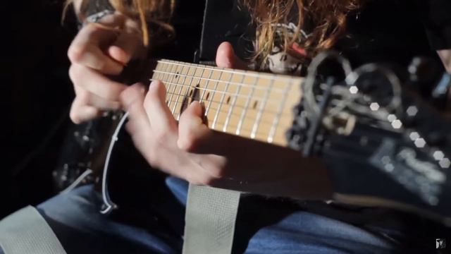 The Pretty Reckless - Zombie cover by Sershen  Zaritskaya 2014. Соло