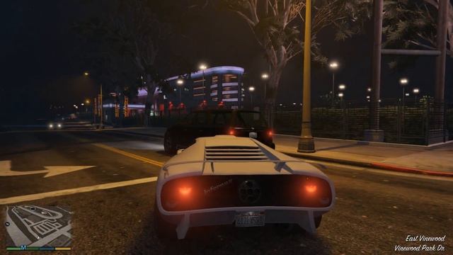 MongoTV_5962 - Mongo Games - GTA 5 - Part 24 - Just Walking Around