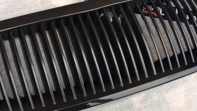 Решётка радиатора черная для Шкода Октавия 2 А5 дорестайлинг (2004-2008)