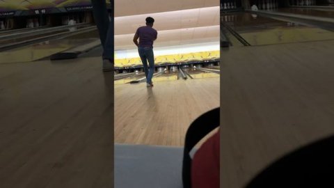 10 pins bowling strike
