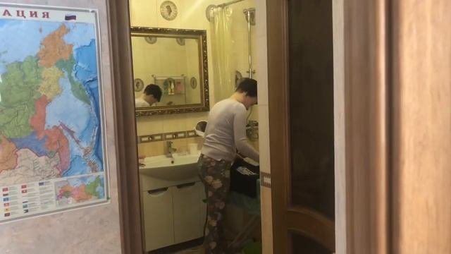 Марсик как слон в посудной лавке...