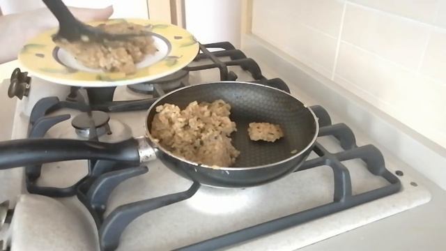 Готовлю Жареный рис с яйцом на завтрак