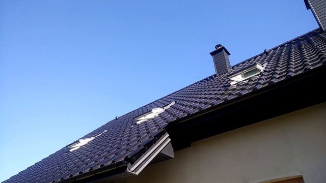 Niedomalowania... dachówka Creaton Titania... Jak to się prezentuje na dachu...