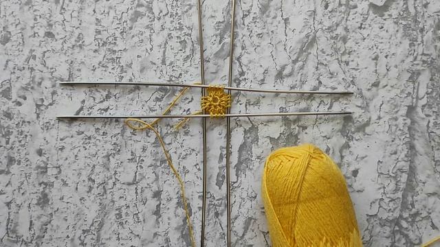 Триостарты июль. 3 день. Что связать из остатков пряжи.