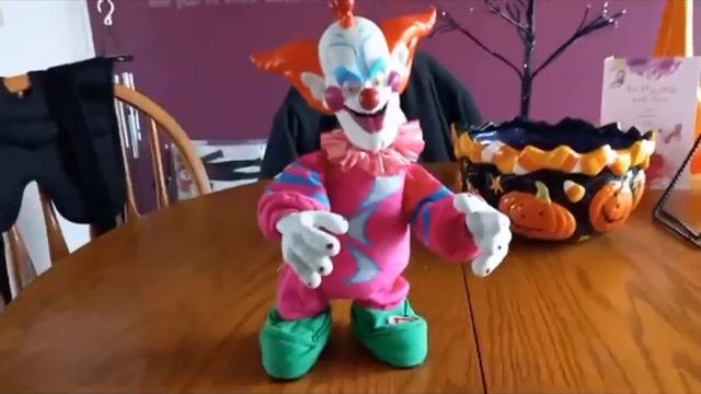 Spirit Halloween 2022 Sidestepper Collection