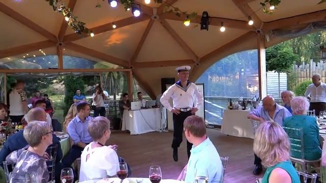 Степ, tap dance на свадьбе.
Tap man. Sergey Orekhovich