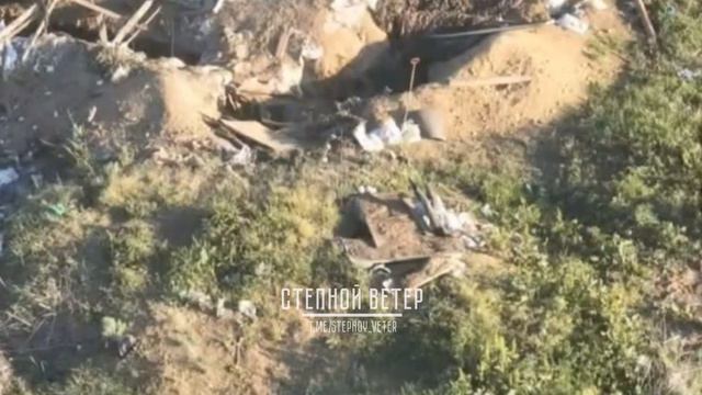 Разнос позиций всушников дроноводами из разведки ГрВ Юг в районе села Спорное