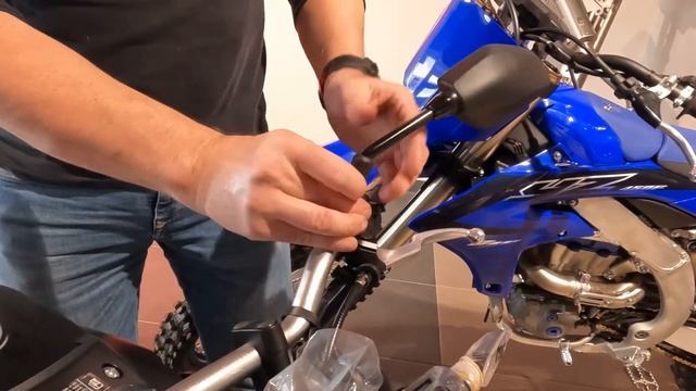 Unboxing YAMAHA MT-03 2023