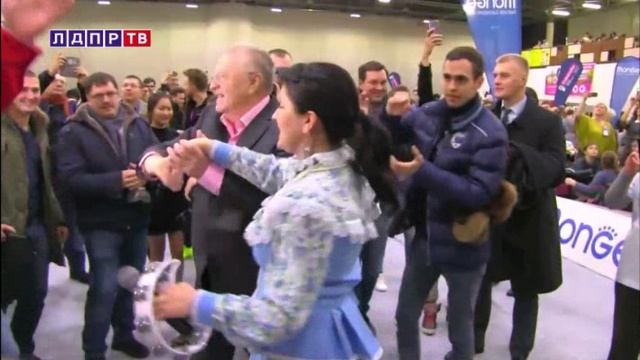 Ежегодный флешмоб особых спортсменов , их тренеров, педагогов и собак