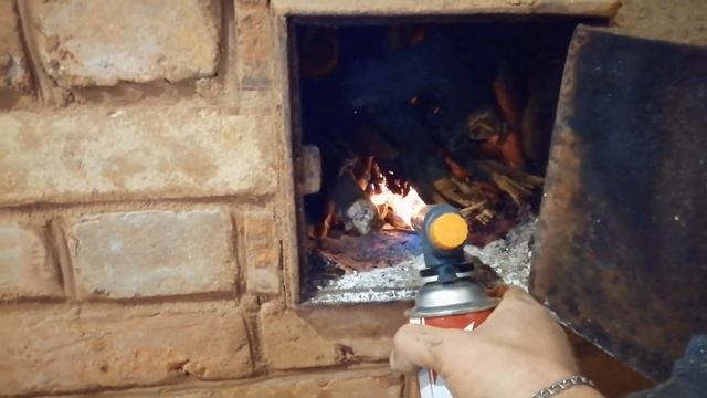 Двухколпаковая печь для мастерской дачи гаража.