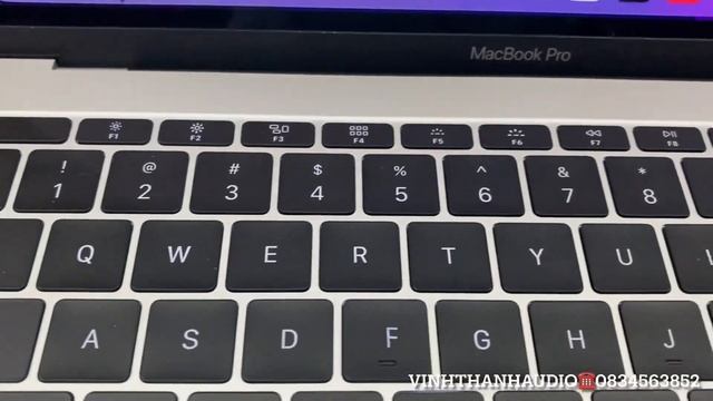 Đã bán-MacBook Pro 2017 Core I7 lõi kép 2.5 ddr 16 SSD 512 Màn Rentina 2k☎️0834563852