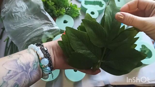 Распаковка посылки "Три кита " силиконовые формы, букетная зелень, отдушки для мыла, силикон. soap