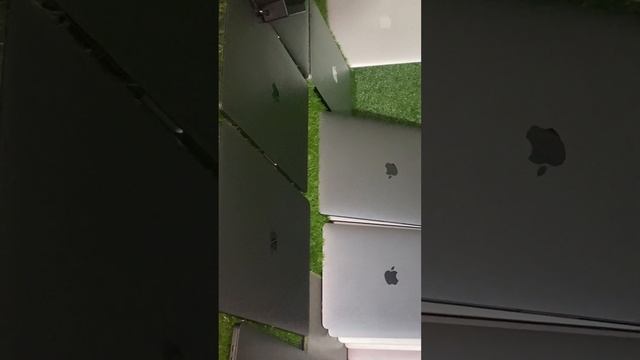 Macbook pro 2018 ,2.2, i7, 16GB 256GB