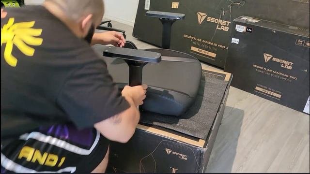 My SECRETLAB XL Upgrade (unboxing)
