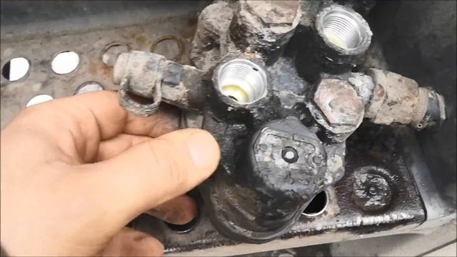 замена четырехконтурного защитного клапана Мерседес Атего