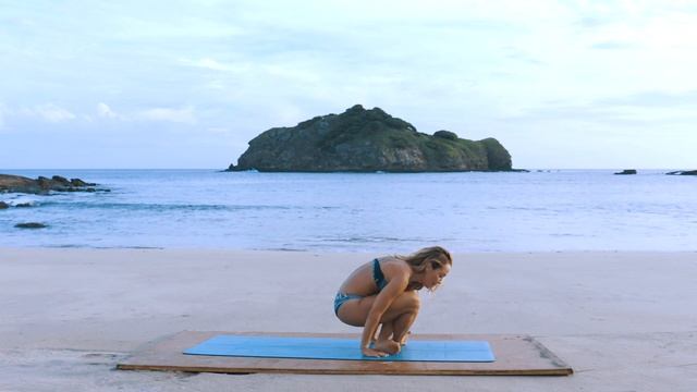 Beginners Beach Yoga with Kino Trailer