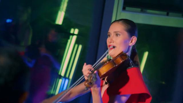 Stefaniya Acoustic Quartet - Blinding Lights (The Weekend Cover)