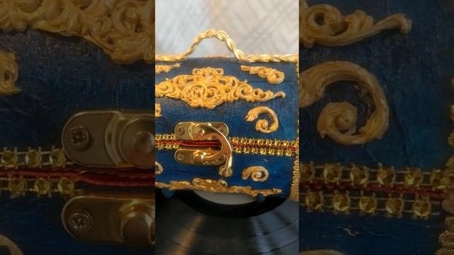 Шкатулка-боб.