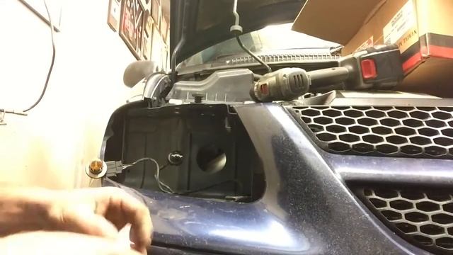 2002 Dodge Caravan Headlight Assembly Replacement