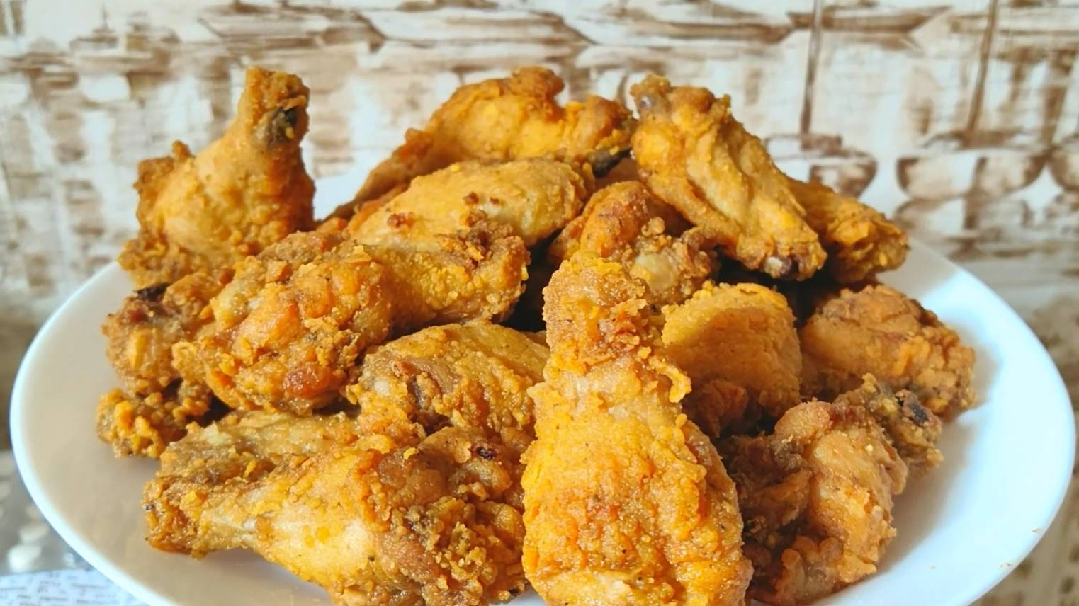 Крылья в хрустящей панировке. Это вкуснее, чем в РОСТИКС