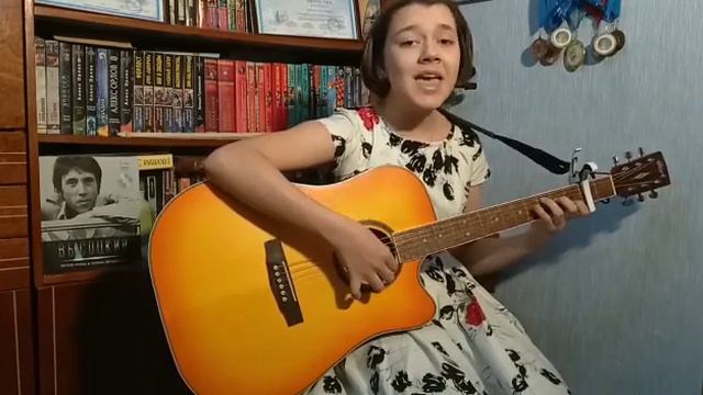 "Здравствуй" автор Ада Якушева. Исполняет Наталья Бережинская, 14 лет номинация "Бардовская песня"