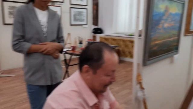Вдохновленные домброй  В карагандинском музее ИЗО провели арт импровизацию
