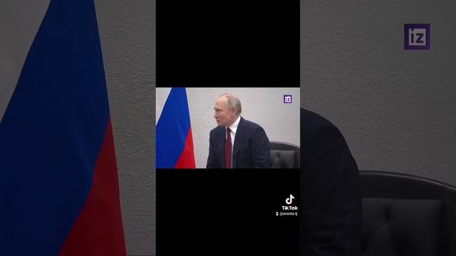 Эмомали Рахмон и Владимир Путин провели встречу