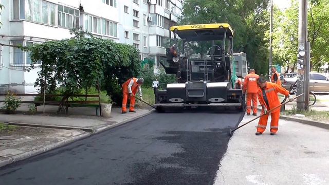 3. Ремонт внутриквартальных дорог на улице Мурманской в Запорожье