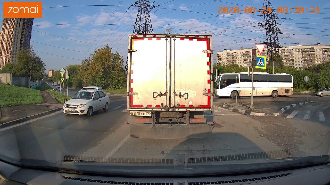 глупое дтп