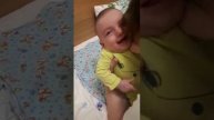 Первый раз Родя смеётся с голосом в 3месяца