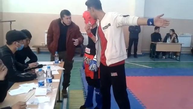 УЗБЕКИСТАН - БЕКАБАД. ср.шк.9.