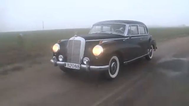 Mercedes 300b Adenauer