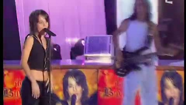 Alizee - Rien Que Du Bonheur