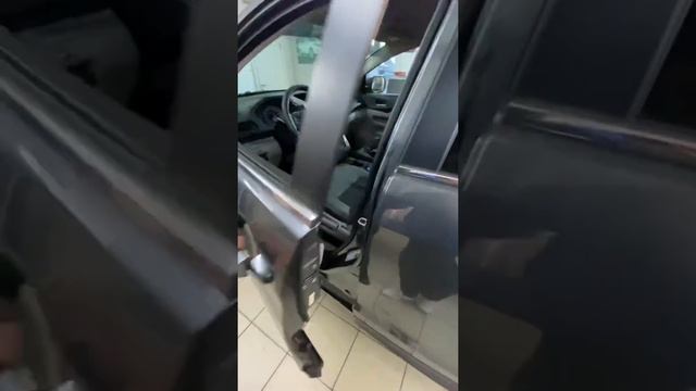 Honda CR-V 2014 заказал на али доводчик багажника поставил всё работает супер доволен как слон )