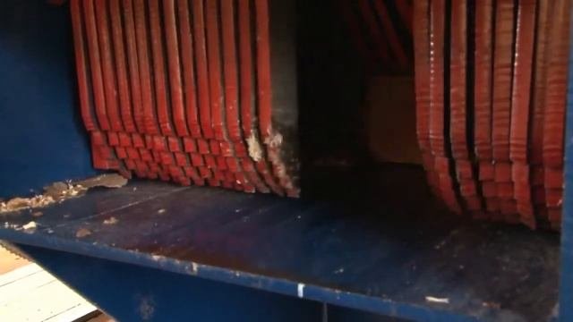 Многопильный станок для распиловки бревен СПР-320Км в Тамбовском лесхозе. Работа в цеху