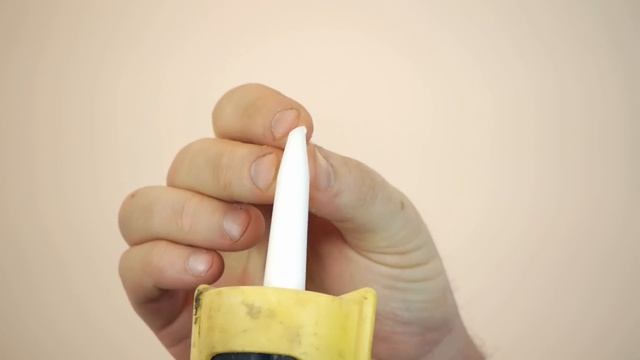 Caulking a Laminate Backsplash : Caulking Tips