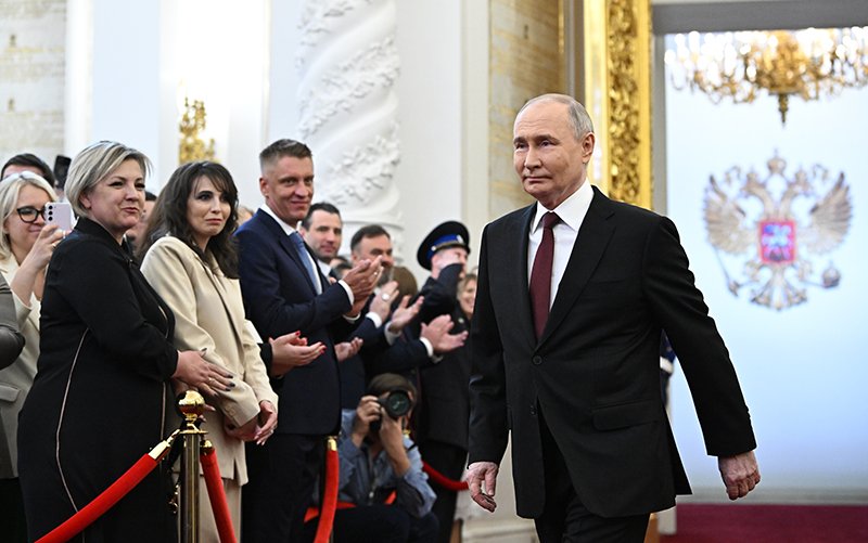 Путин завершил инаугурационную речь словами "Вместе победим" / События на ТВЦ