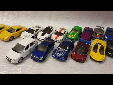 продаю 20 моделей автомобилей от Hot Wheels