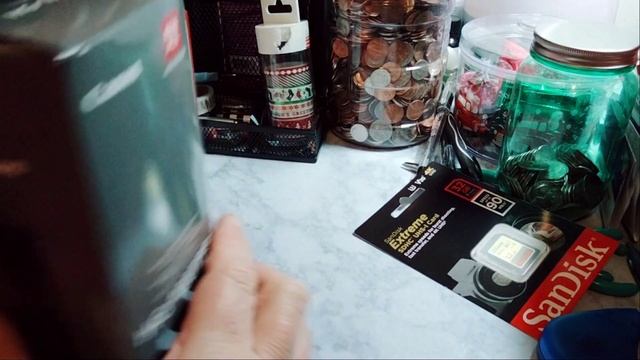 What I got for Christmas 2021 / Content Creator Kit Eos M200 | Part One Target Haul