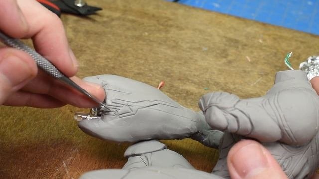 Sculpting Iron Man VS Thanos Part 2 Iron ManAvengers End game battle diorama_Polymer Clay Tutoria