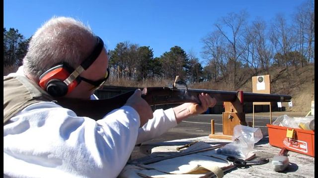 How I load a Matchlock at the range.