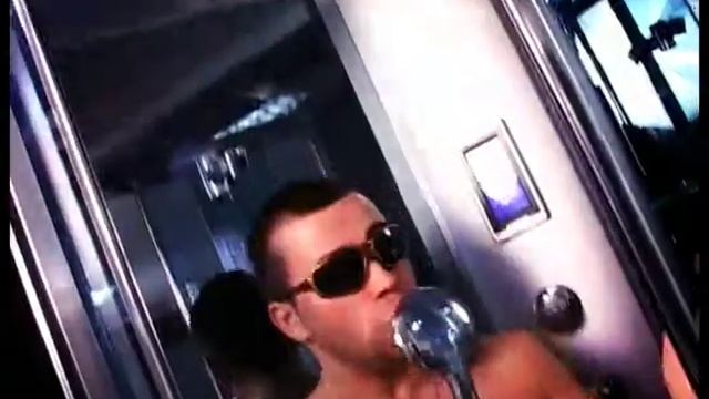 Реклама.......Zolotoi Vek Company Душевые Кабины.mp4