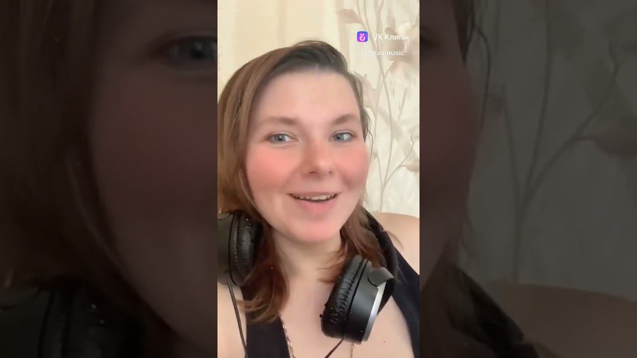 Песня «Падаем в лето» попала в подкаст «Музразборки» https://vk.com/podcast-187441474_456239268