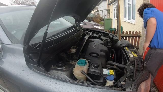Volvo XC90 02-14 Bonnet/Hood Support Shock/strut Replacement