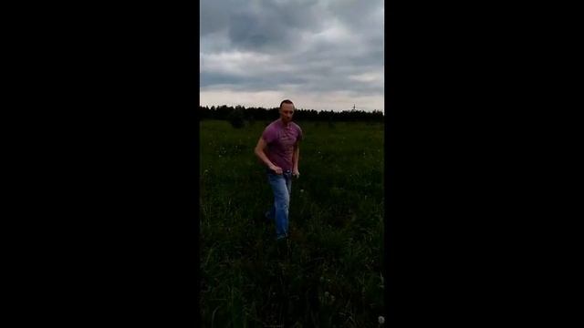 Показ боевых техник с нунчаку.