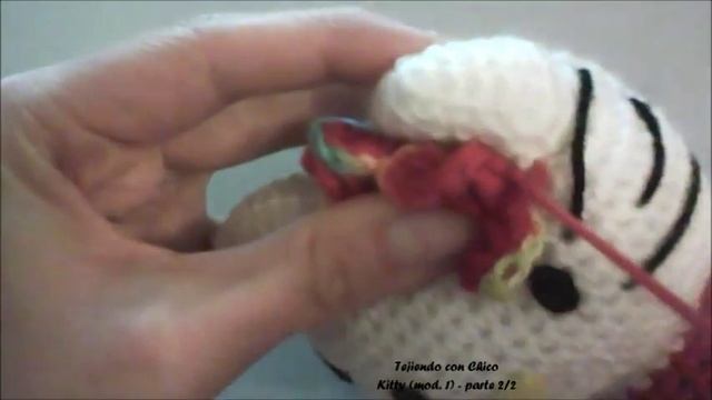 Tutorial Amigurumi Hello Kitty - Montaje 2/2 (mod-1)