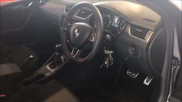 ŠKODA Octavia Hatch vRS facelift 2017 in Black Magic with Black design package plus in showroom (HD